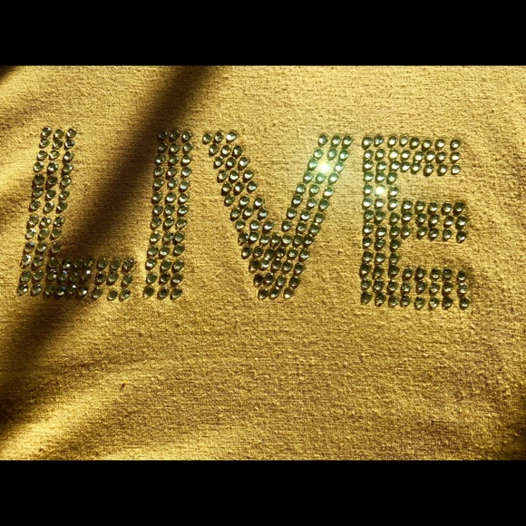 LIVE BLING LOGO RUCHED BLOUSE SIZE LARGE RUMPLE - Picture 5 of 12